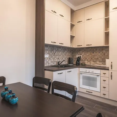 Semiramis' 2-bedroom Lux Apartment Sofia